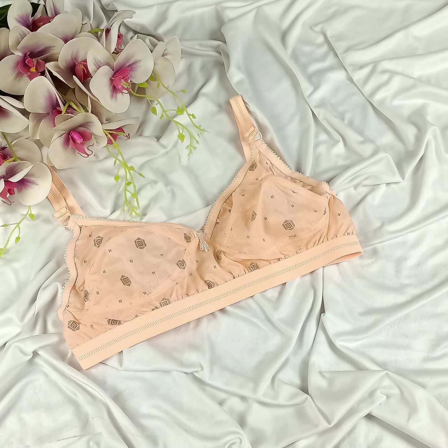 5-Piece Combo + 1 FREE BONUS! (Total 6 Bras!) — More Savings! Like-Me Muslin BR21138