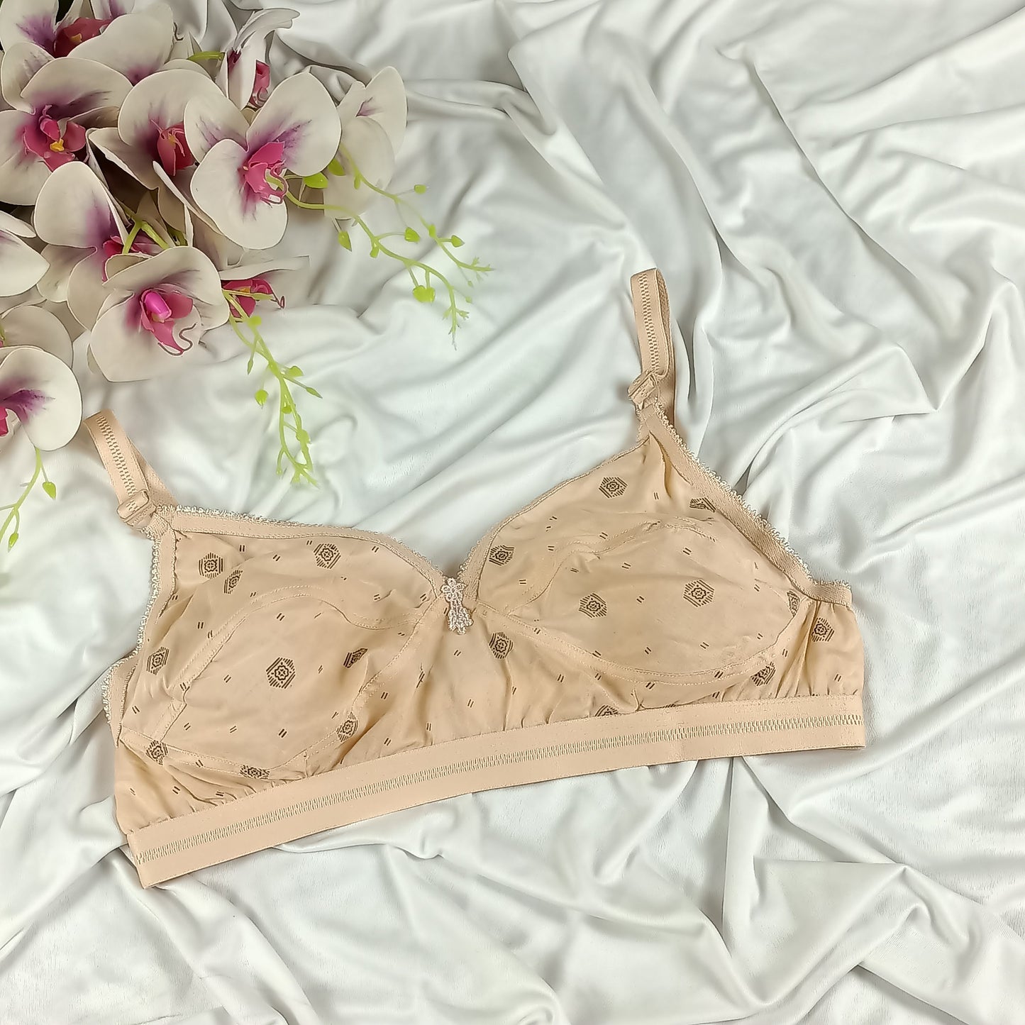 5-Piece Combo + 1 FREE BONUS! (Total 6 Bras!) — More Savings! Like-Me Muslin BR21138